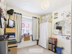 Photo 17- click for photo gallery